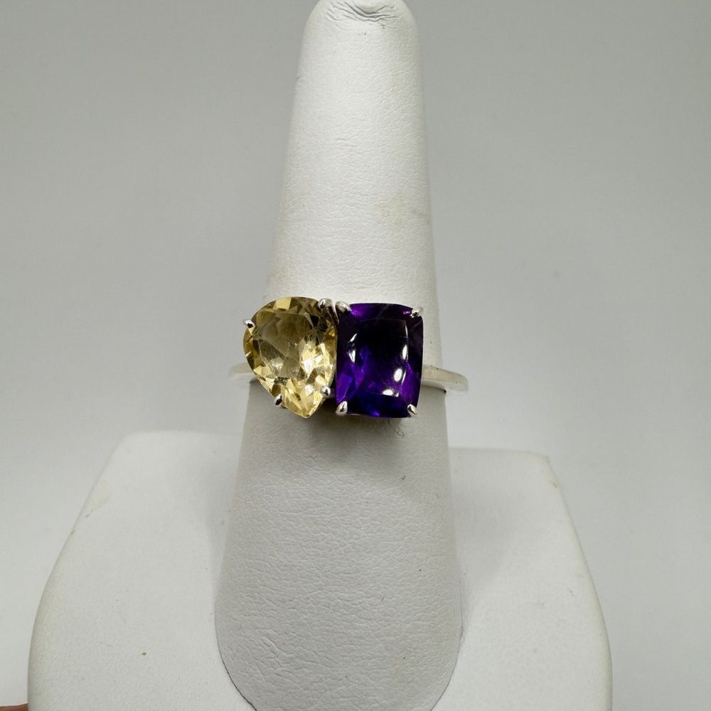 NWOT Pear cut Citrine and radiant cut amethyst ring in sterling silver!